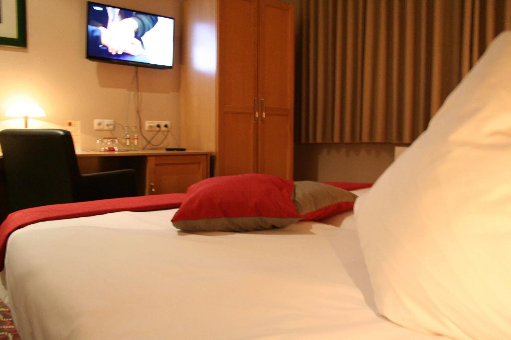 Hotel Ingredi 布雷 外观 照片